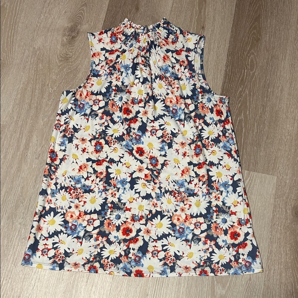 Cato Floral Sleeveless Smocked Neckline Blouse sz Medium